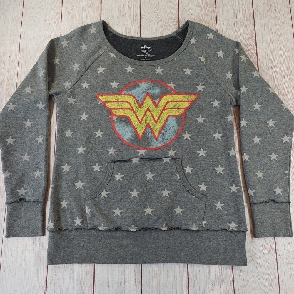 Six Flags DC Comics Wonder Woman logo star sweatshirt sz L